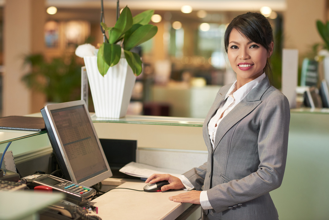 hotel receptionist jobs east london