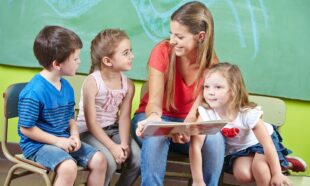 Using Reggilio Emilia Approach in Early Childhood